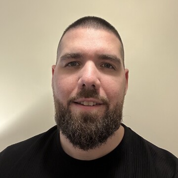 Domestic cleaner, Pound Hill South & Worth - Thomas