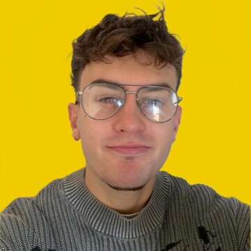 Domestic cleaner, Moulsecoomb and Bevendean - Wiktor