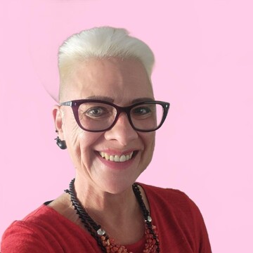 Domestic cleaner, Hayling West - Linda