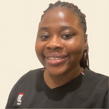Domestic cleaner, Abingdon Caldecott - Nana Akua Adutwumwaa