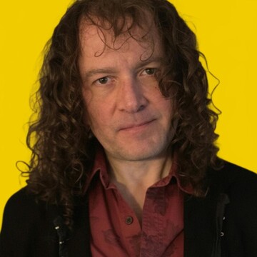 Domestic cleaner, Abbey (reading) - Mario