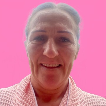 Domestic cleaner, Everton (Liverpool) - Sarah