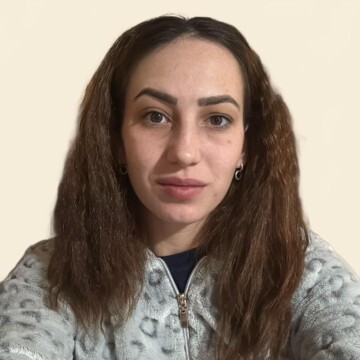 Domestic cleaner, Alibon - Maria