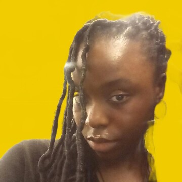 Domestic cleaner, Fareham East - Lawrencia