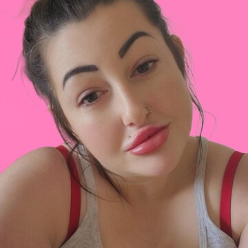 Domestic cleaner, Cardiff - Emma