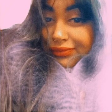 Domestic cleaner, Sunbury Common - Maya