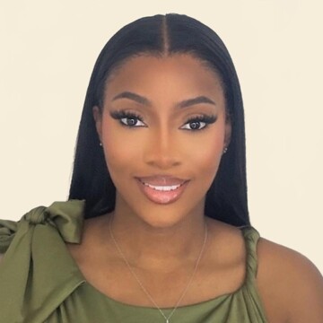 Domestic cleaner, St Giles - Gbemisola