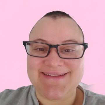 Domestic cleaner, Anfield - Debora Souza