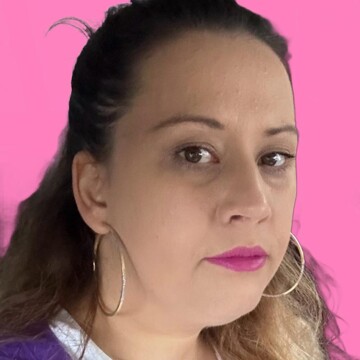 Domestic cleaner, Fryent - Alina