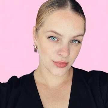 Domestic cleaner, Botwell - Nikola