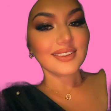 Domestic cleaner, Wall End - Dumitrita