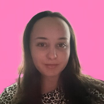 Domestic cleaner, Braunstone Park & Rowley Fields - Roxana-Dorina