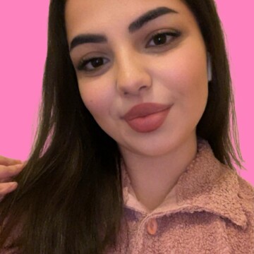 Domestic cleaner, Bush Hill Park - Neslihan