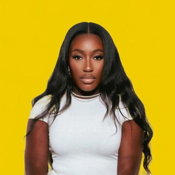 Domestic cleaner, Whalebone - Irina