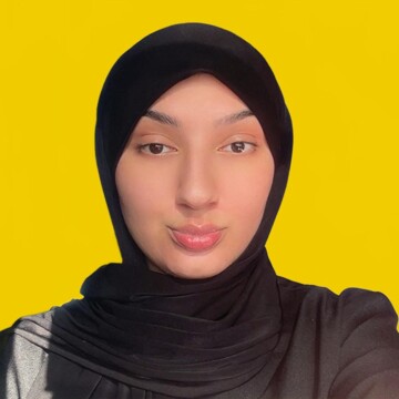Domestic cleaner, Forest - Zulaiqha