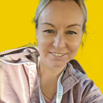 Domestic cleaner, Coxford - Evija