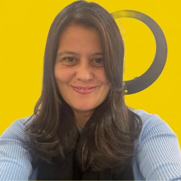 Domestic cleaner, Southfields London - Cristina