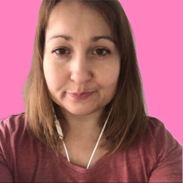 Domestic cleaner, Church reading - Monika