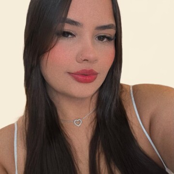 Domestic cleaner, Harlesden - Gabriela