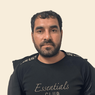 Domestic cleaner, Palace Riverside - Miakhel