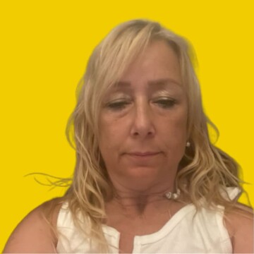 Beautician & Massage & Domestic cleaner, South Hornchurch - Lisa