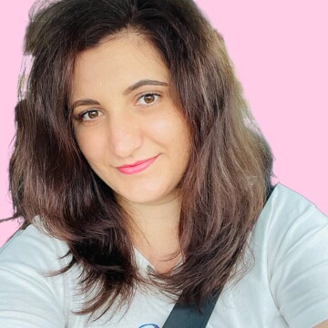 Domestic cleaner, Dunstable-Watling - Mioara