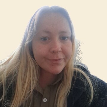 Domestic cleaner, Wickersley - Jamie