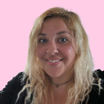 Domestic cleaner, St Ann's London - Anna