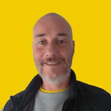 Domestic cleaner, Mount - Scott