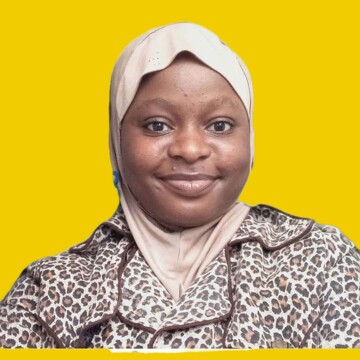 Domestic cleaner, Norham and Islandshires - Hameedah