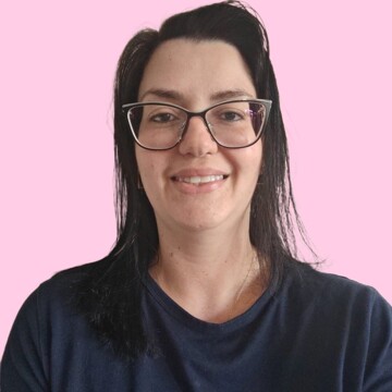Domestic cleaner, Hengrove and Whitchurch Park - Andreza