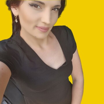 Domestic cleaner, Shenley Brook End - Valentina