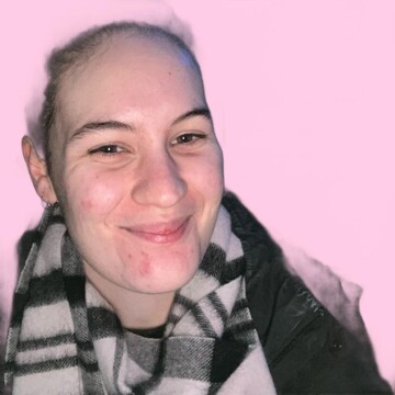 Domestic cleaner, Trinity London - Izra