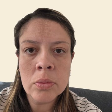 Domestic cleaner, Wyken - Paula