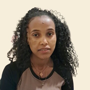 Domestic cleaner, Town Doncaster - Yordanos