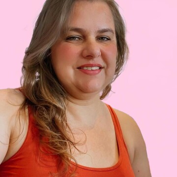 Domestic cleaner, West Barnes - Rosiene