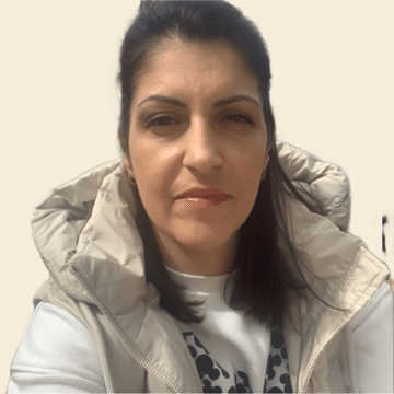 Domestic cleaner, Finchley Church End - Daniela