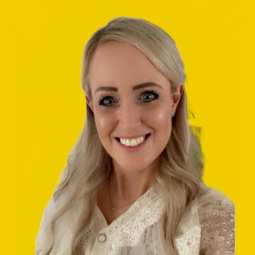 Hairdresser at home, Ebbsfleet - Joanne