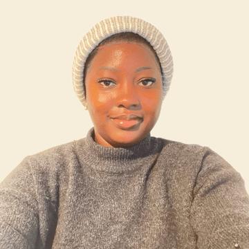 Domestic cleaner, Romford Town - Moyosoreoluwa