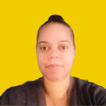 Domestic cleaner, Greets Green and Lyng - Davina