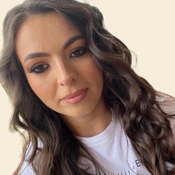 Domestic cleaner, Ebbsfleet - Lavinia