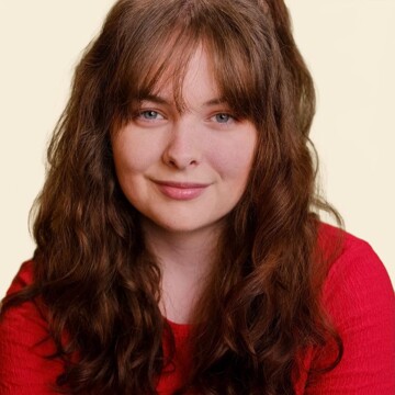 Domestic cleaner, Hoe Street - Thea