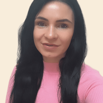 Domestic cleaner, Bush Fair - Andreea