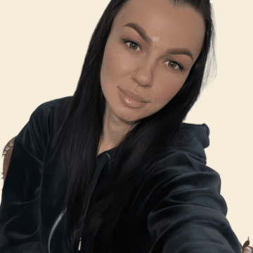 Beautician at home, Marine Worthing - Ana Maria