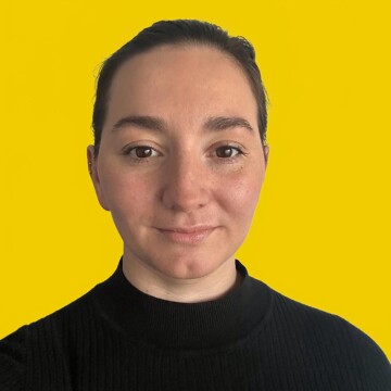 Domestic cleaner, Bush Hill Park - Elena