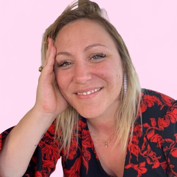 Coiffeuse à domicile, Pierrelaye - Nelly