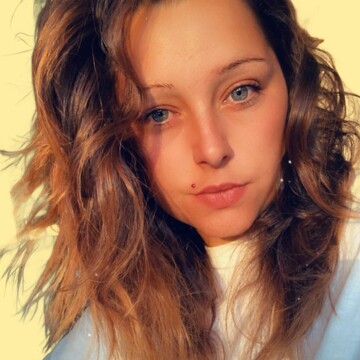Aide ménagère à domicile, Grane - Ophelie