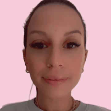 Aide ménagère à domicile, Cannes - Farah