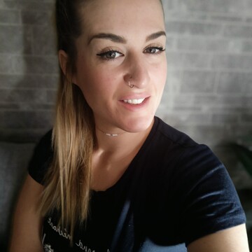 Esthéticienne & Massage à domicile, Toulon - Cécile