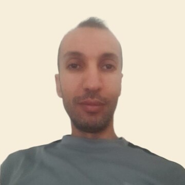 Aide ménagère à domicile, Aulnay-sous-Bois - Abderrahmen